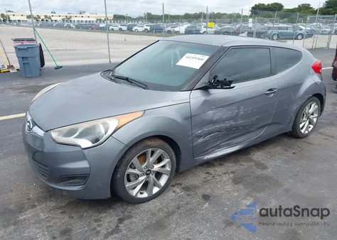 2016 Hyundai Veloster z USA, uszkodzony, nr VIN KMHTC6AD4GU277497